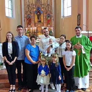 Kršteno peto dijete obitelji Ban u Župi sv. Roka